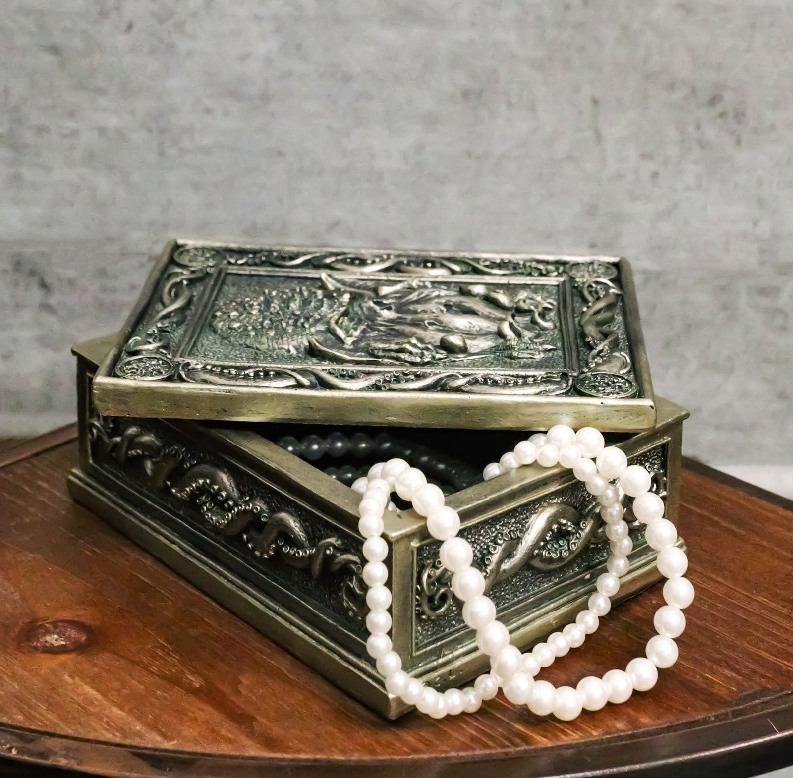 Marine Octopus Kraken Cthulhu Ancient Sacred Symbols Decorative Jewelry Box